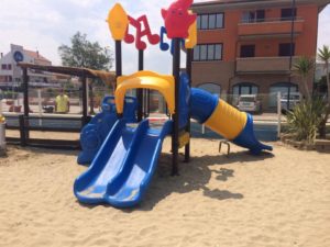 Baby Park bagni Miriam vacanze a Marotta